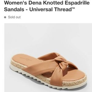 Dena sandals, NWT🎉☀️🎊
